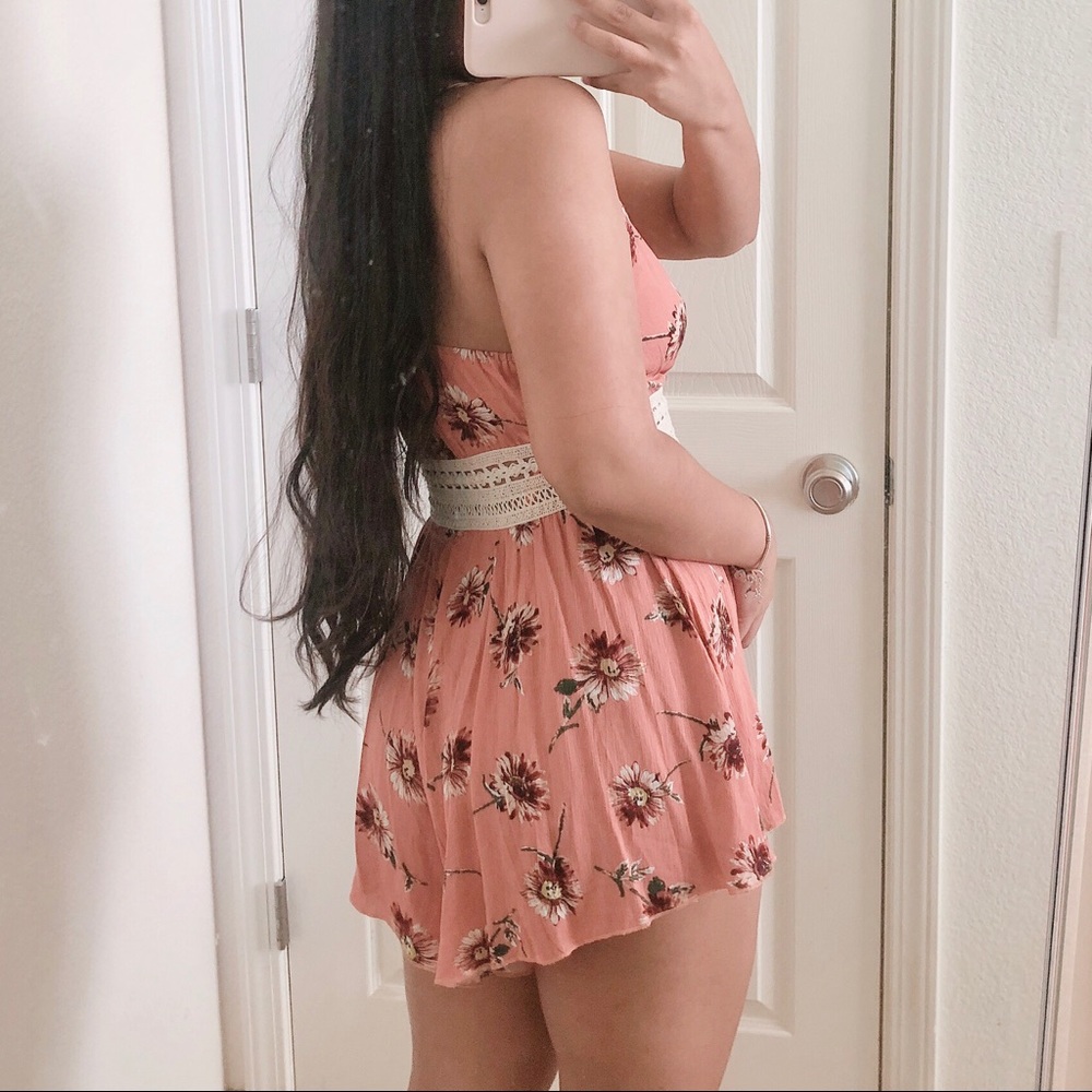 IJOAH Floral crochet romper - Picture 3 of 6